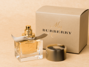 英国を代表するブランド「バーバリー」の香水とは？香りの口コミや人気商品11選！
