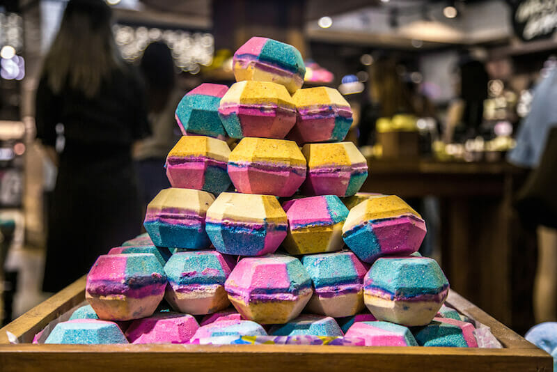 LUSH(ラッシュ)で人気の石鹸8選！使用期限や長持ちさせる裏技もご紹介 ...