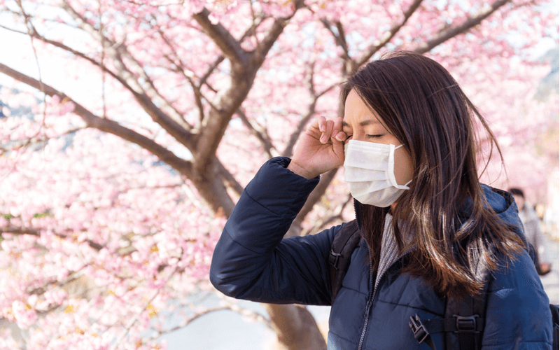 花粉症からくる辛い目のかゆみや鼻炎に！手作りアロマスプレーレシピや様々な花粉症対策をご紹介