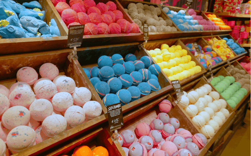 LUSH　バスボム