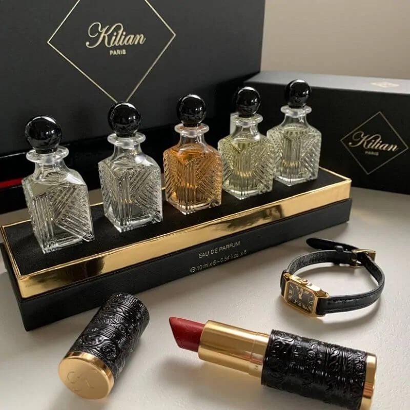 Kilian キリアンオードパルファム　ミニチュア カラフェセット 3種 2023年1月11日、ラグジュアリーを極めるフレグランスメゾン